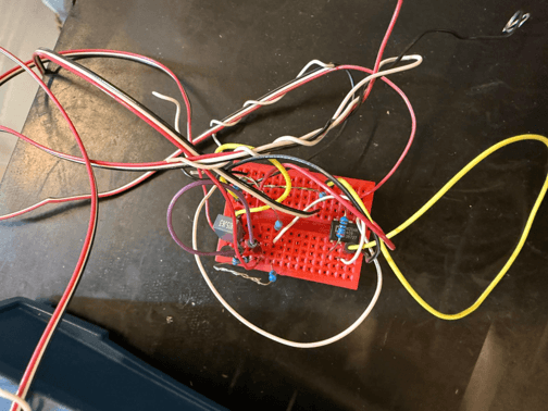 Wheatstone bridge signal conditioning circuit